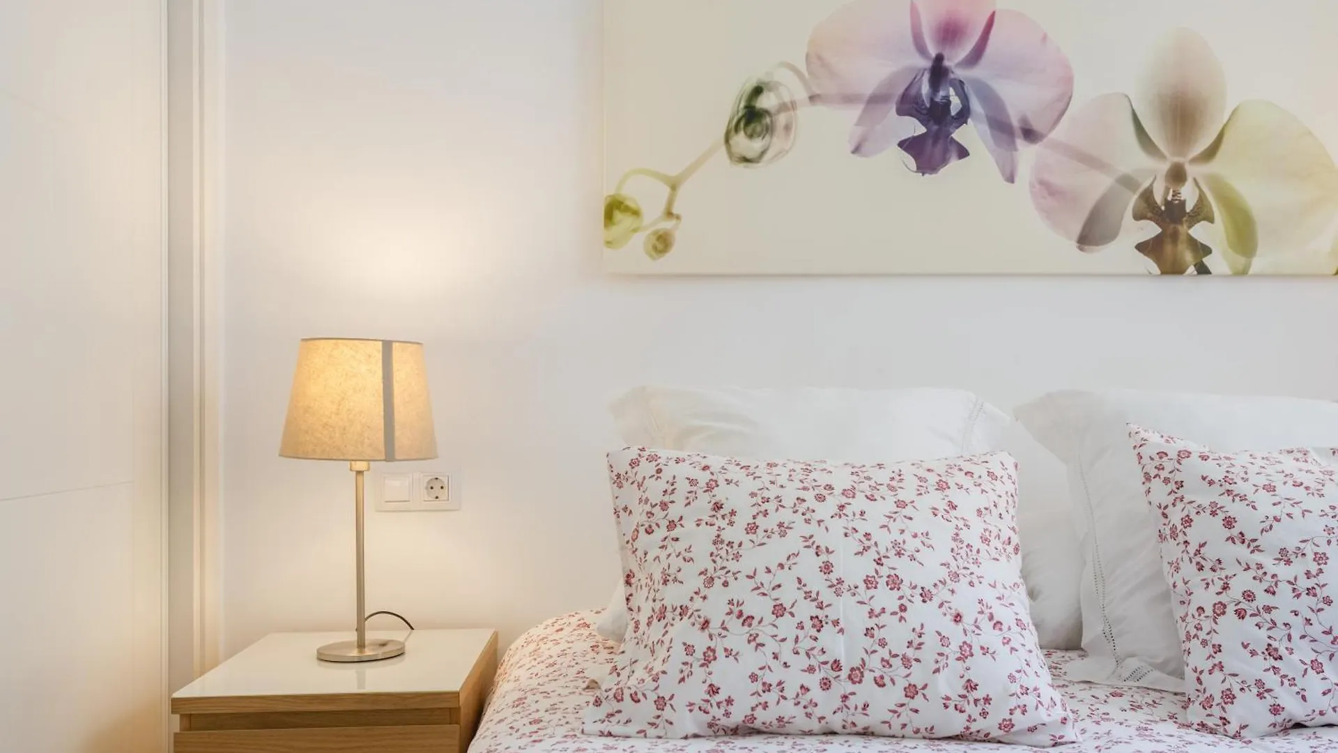Alba Apartment By Cadiz4Rentals